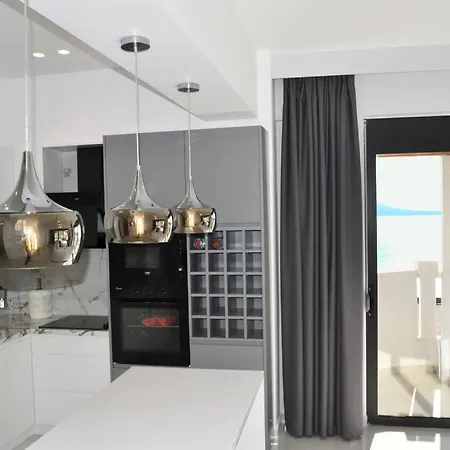 Monte Carlo Penthouse - Panoramic Sea View Sarande
